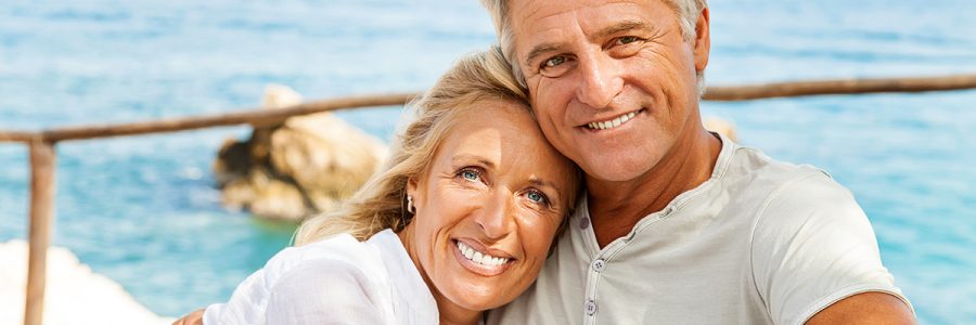 Couple-Prepares-for-Retirement-with-Social-Security banner